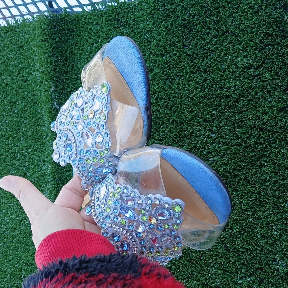 J. Renee Allysen Jeweled Applique Clear Wedge Sandals Chambray Blue Size 9 M - Picture 4 of 9